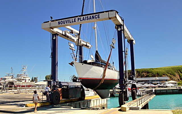 Nouville Plaisance travel lift